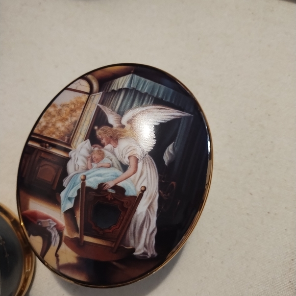 Ardleigh Elliott Porcelain Music Boxes 1990’s  Set Of 5 Oval With Lids Numbered. - Picture 10 of 16